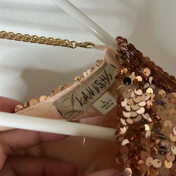 Lavish sequined top - Picture 5 of 8